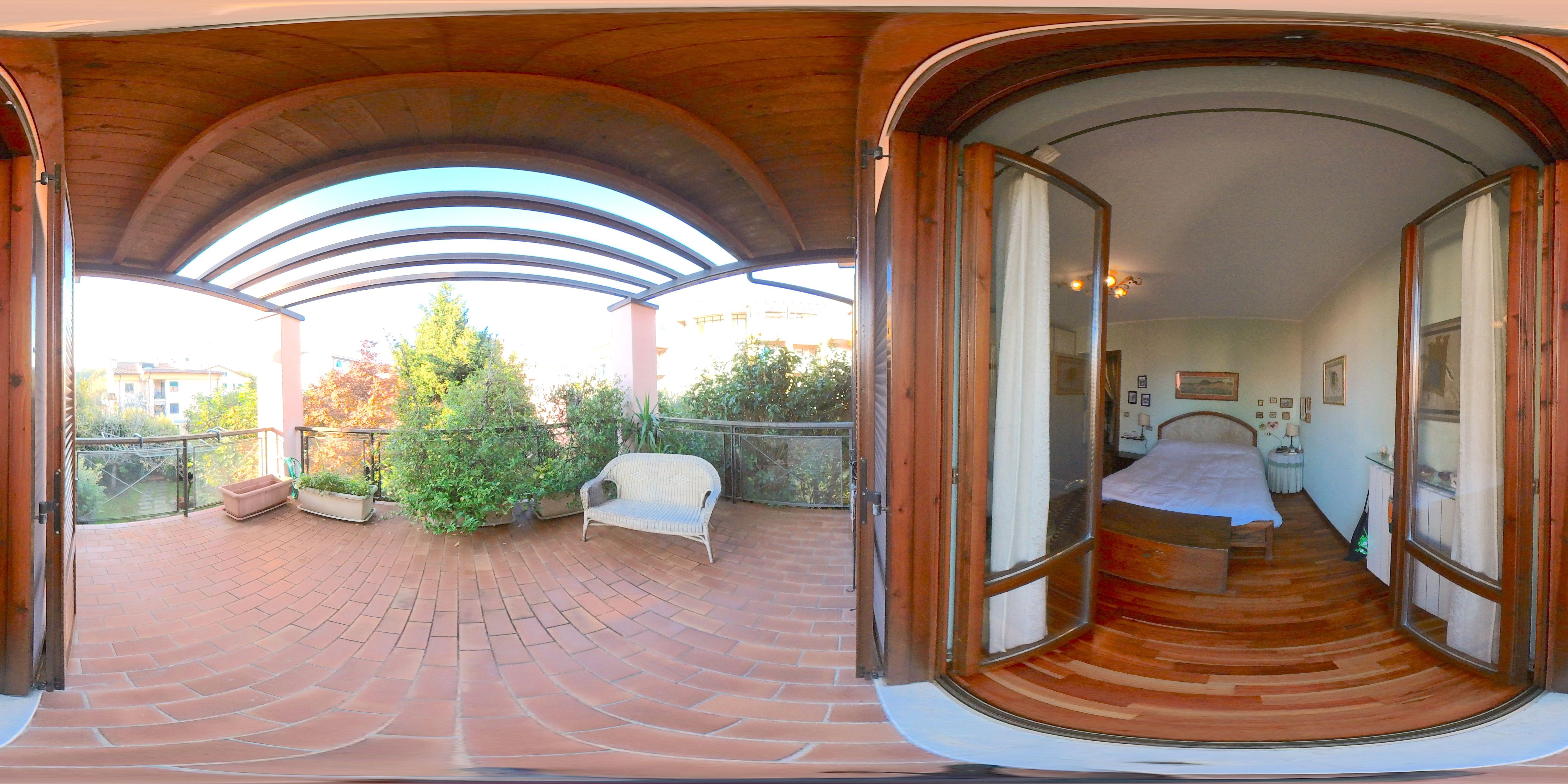 Terrazzo camera 1 Villa Desenzano vendita